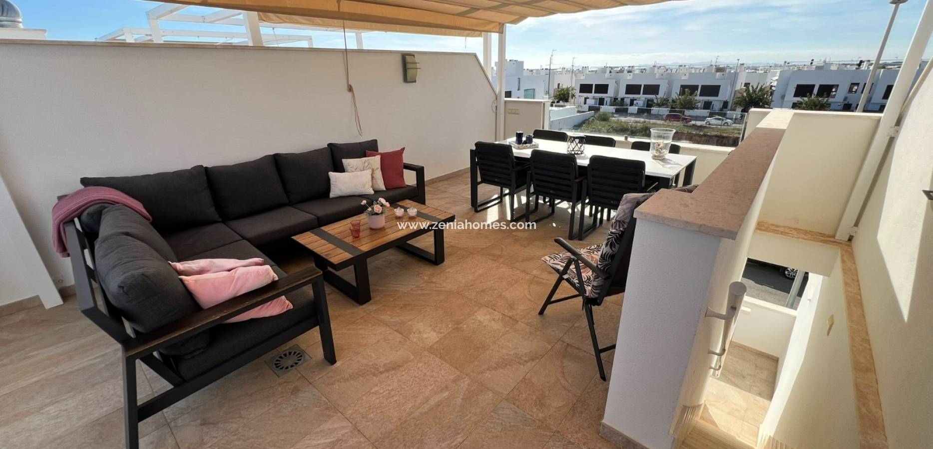 Odsprzedaż - kamienica - La Torre de la Horadada