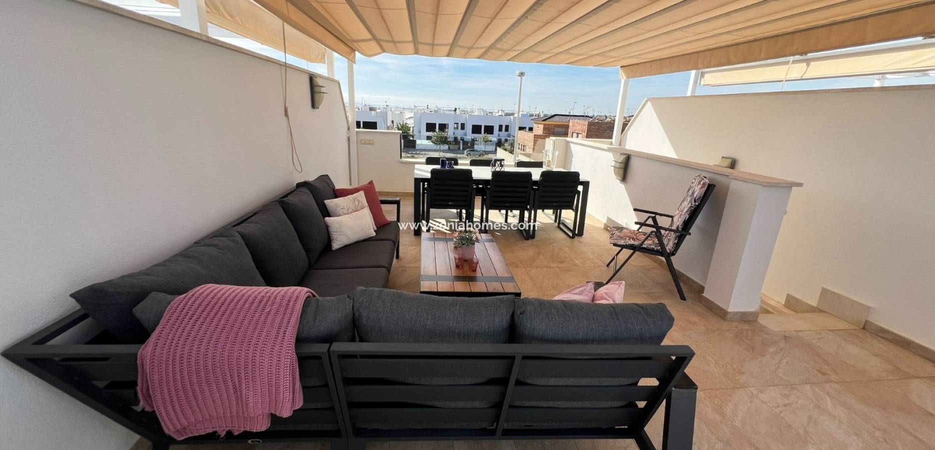 Odsprzedaż - kamienica - La Torre de la Horadada