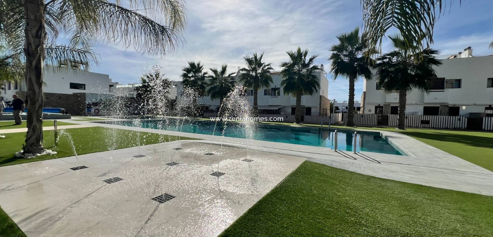 Odsprzedaż - kamienica - La Torre de la Horadada