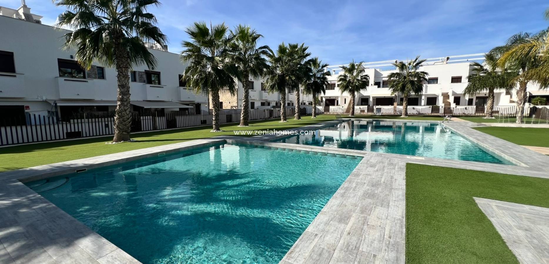 Odsprzedaż - kamienica - La Torre de la Horadada