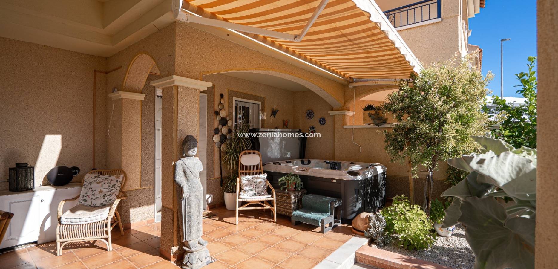 Venta - Casa de pueblo - Mil Palmeras