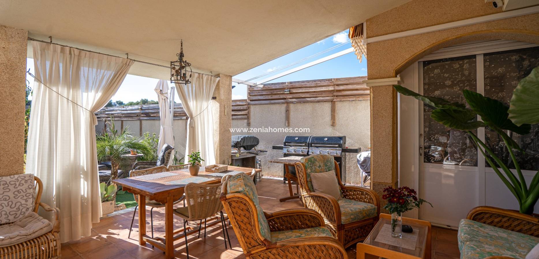 Venta - Casa de pueblo - Mil Palmeras