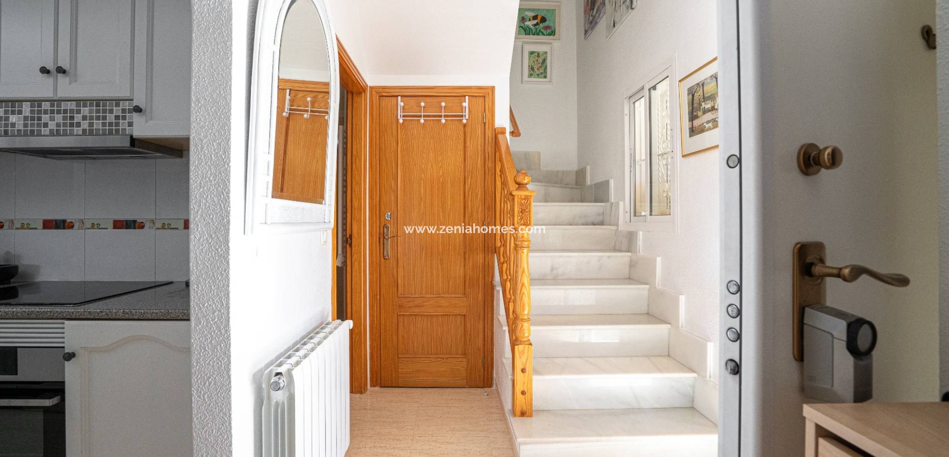 Venta - Casa de pueblo - Mil Palmeras