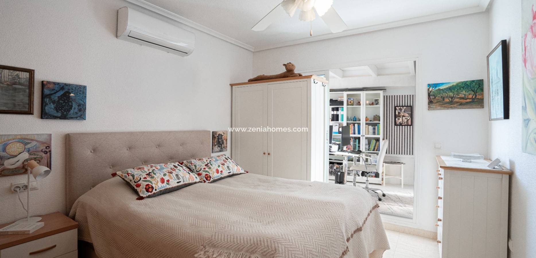 Venta - Casa de pueblo - Mil Palmeras