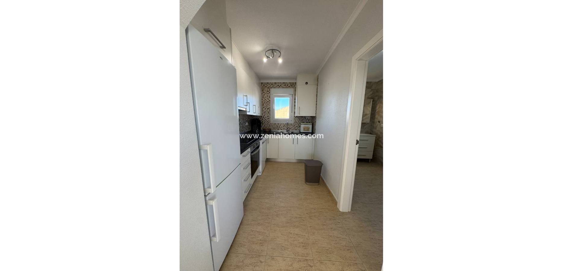 Resale - Villa - Mil Palmeras