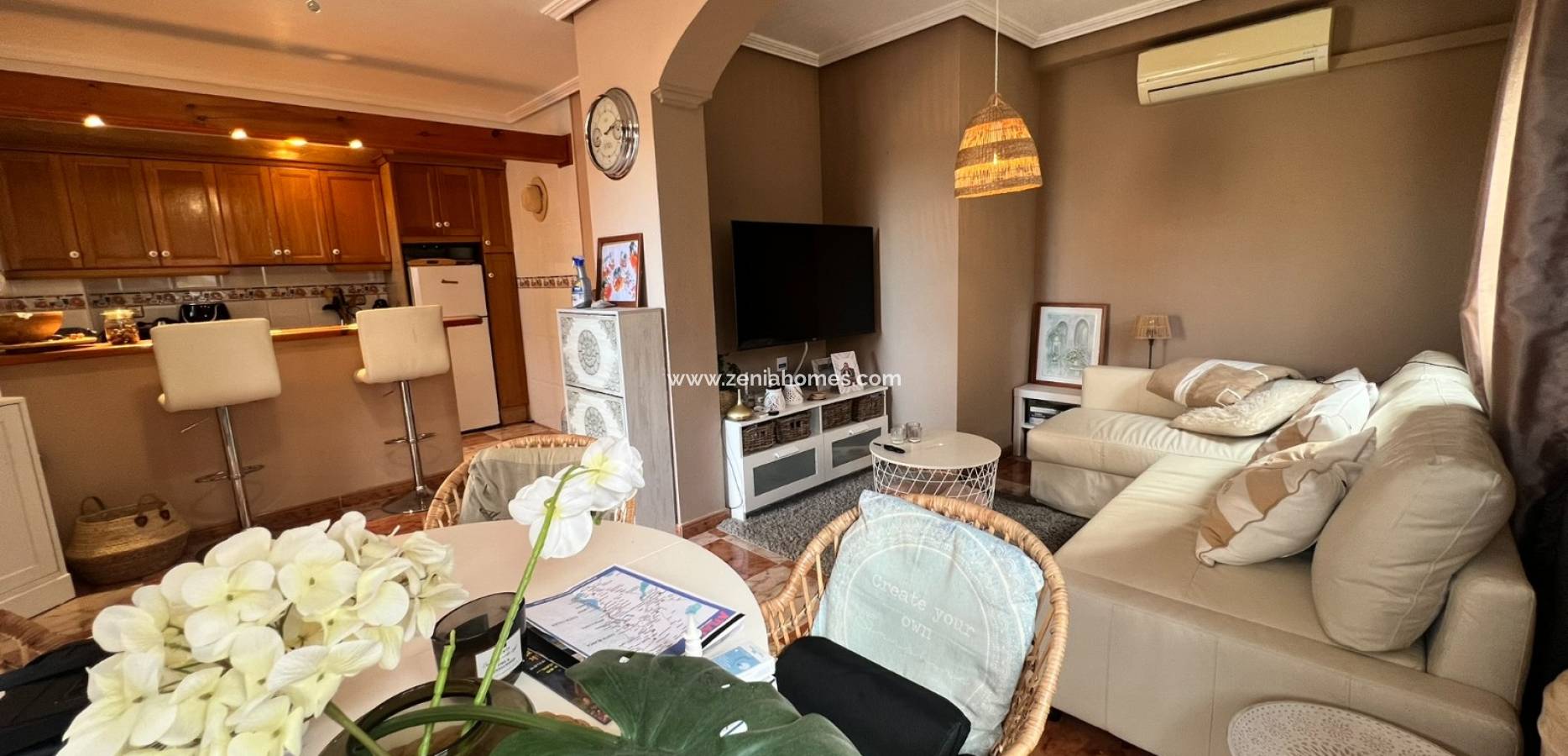 Resale - Quatro Villa - Orihuela Costa - La Zenia