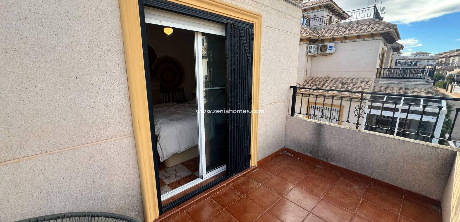 Resale - Quatro Villa - Orihuela Costa - La Zenia