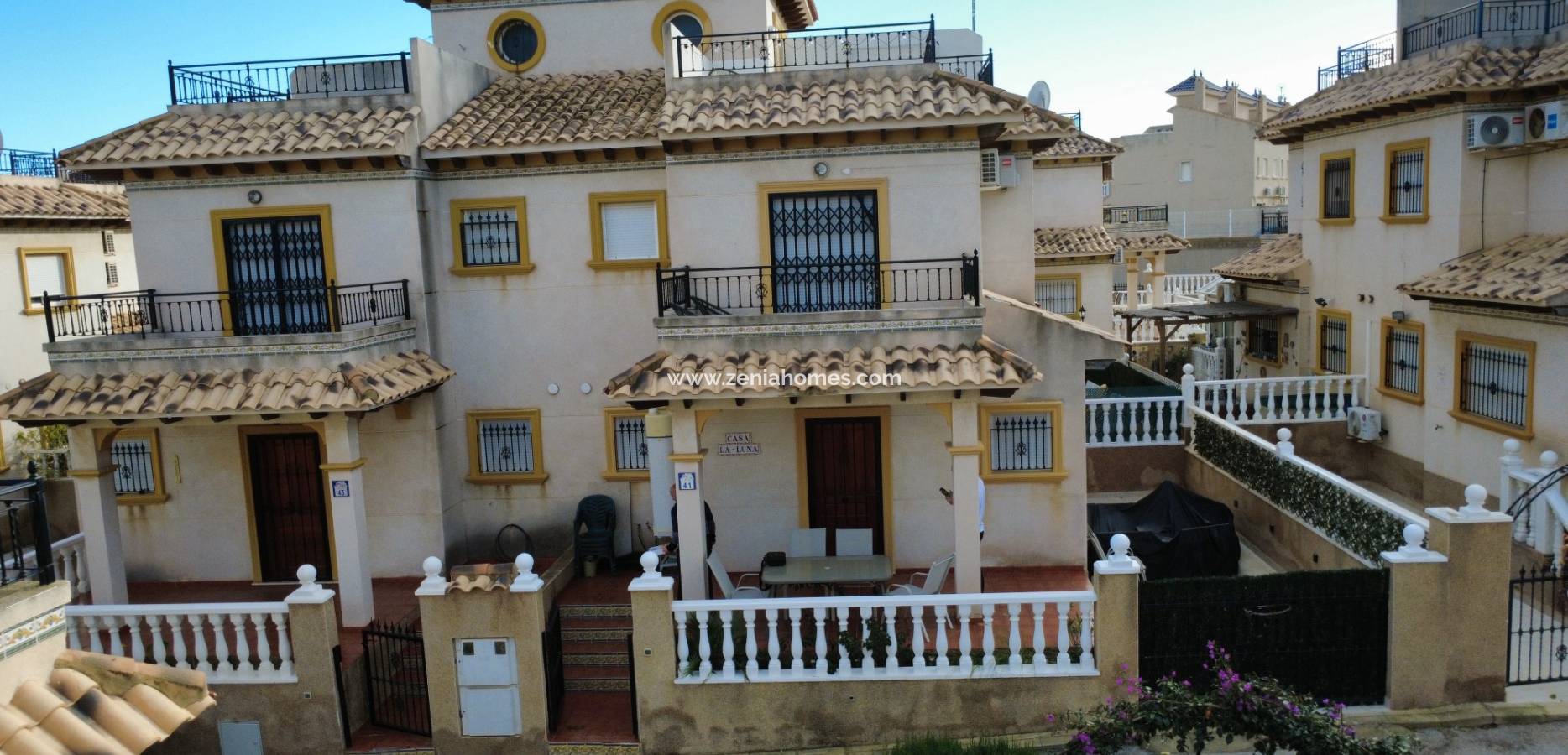 Resale - Quatro Villa - Orihuela Costa - La Zenia