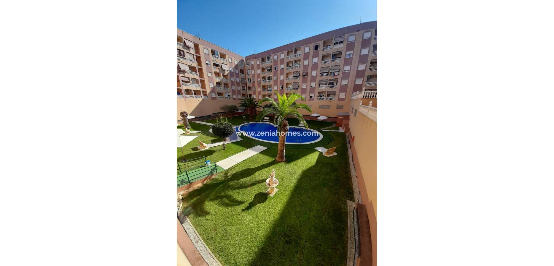 Resale - Apartment - Torrevieja