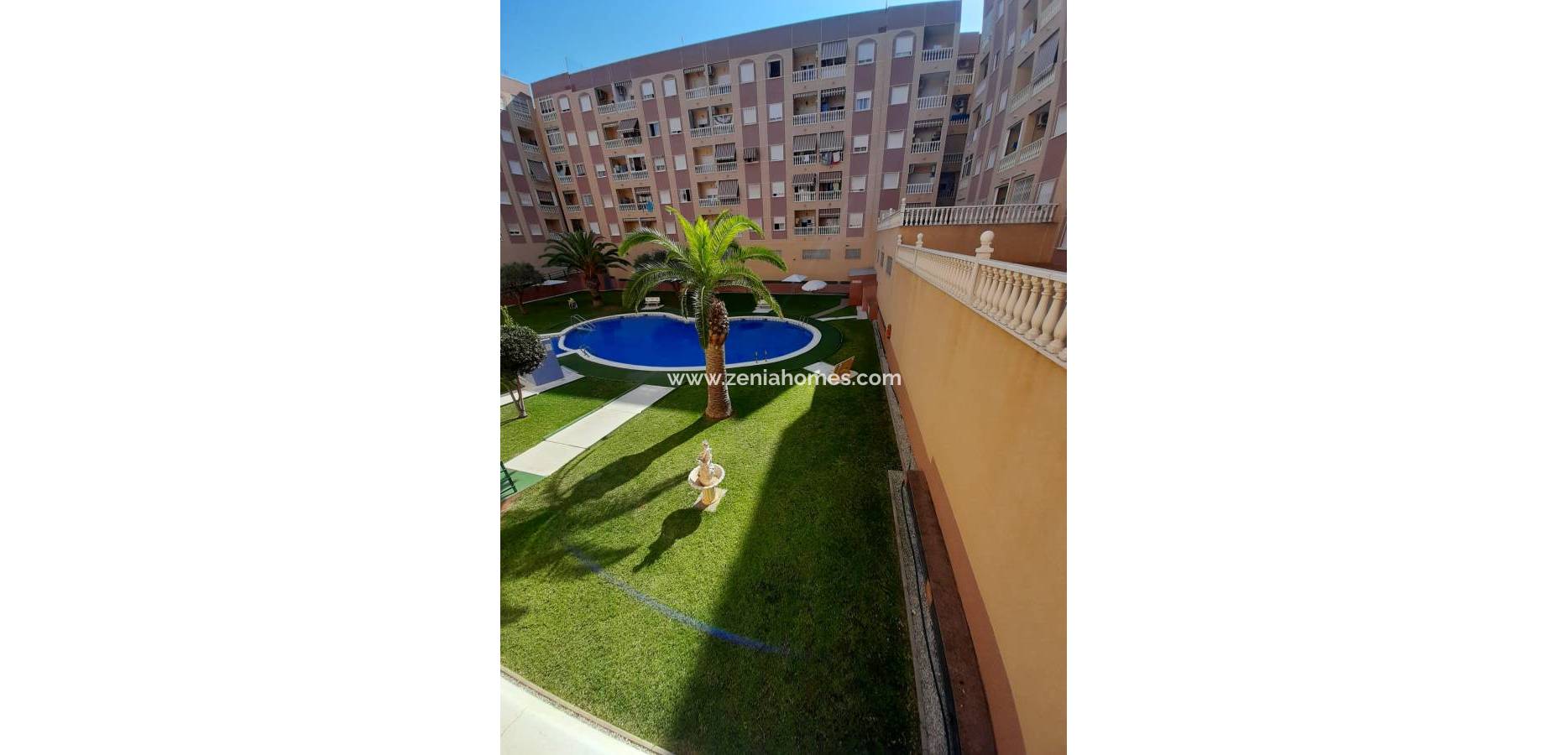 Resale - Apartment - Torrevieja