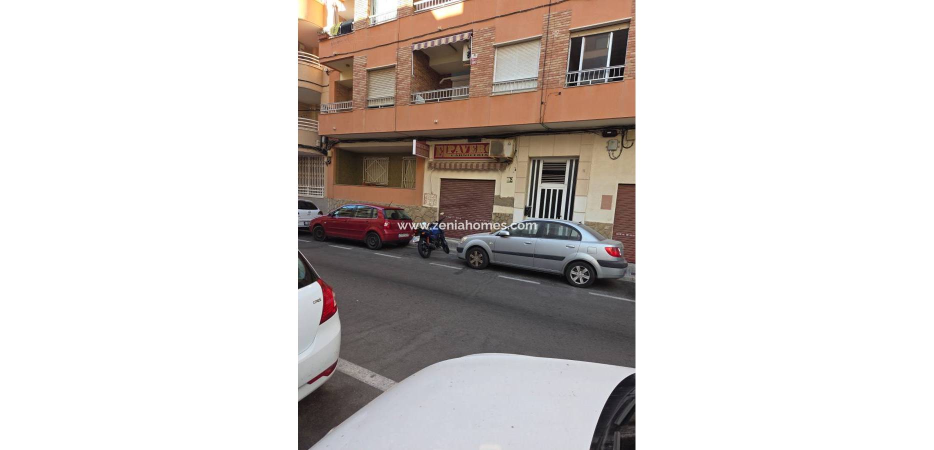 Revente - Commercial property - Torrevieja
