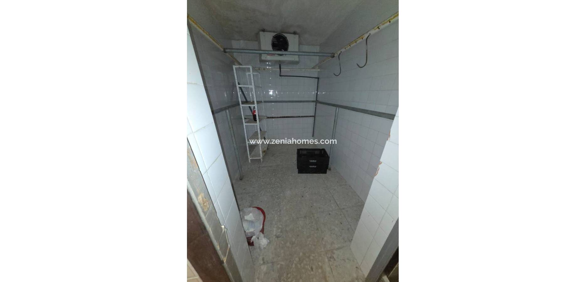 Revente - Commercial property - Torrevieja