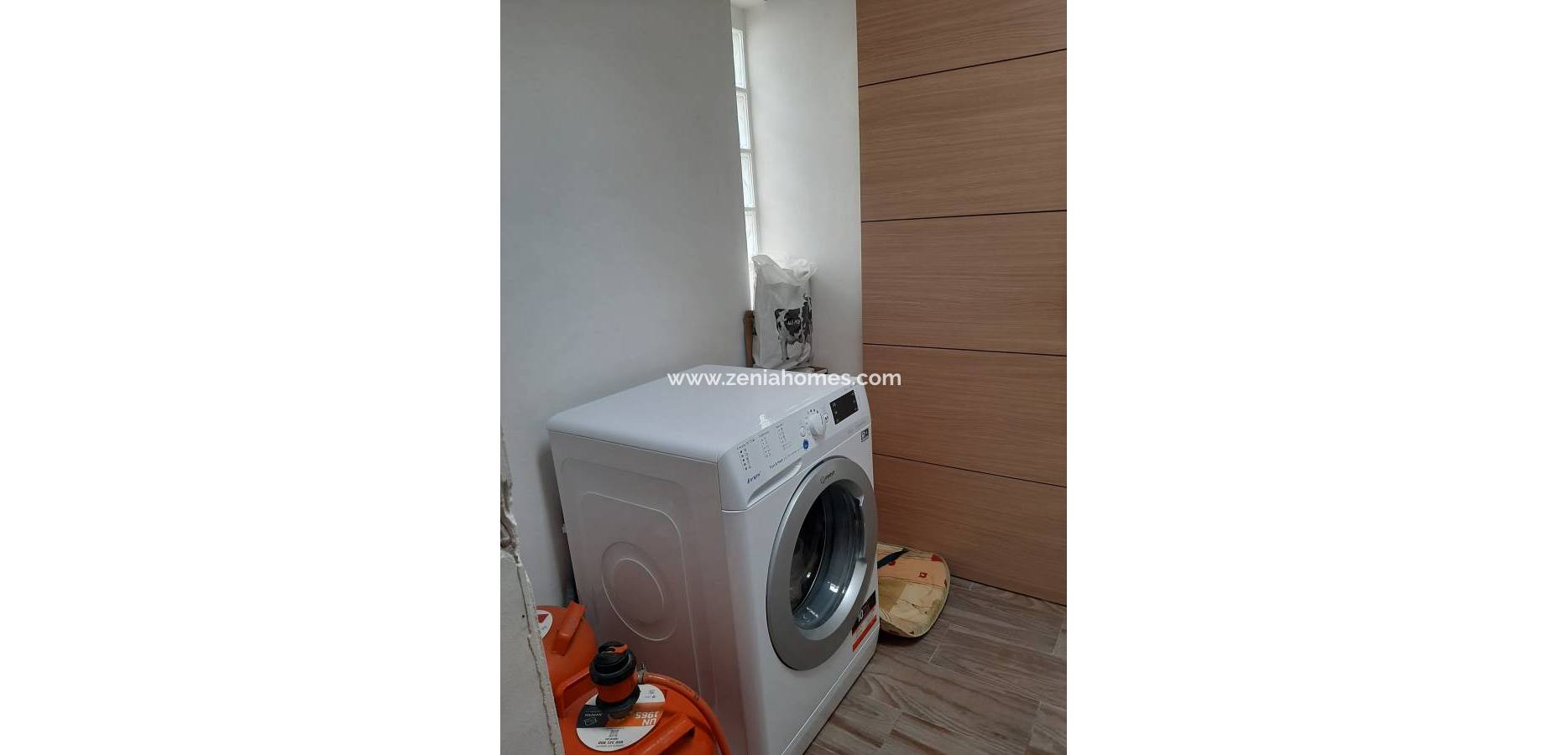 Resale - Leilighet - Orba