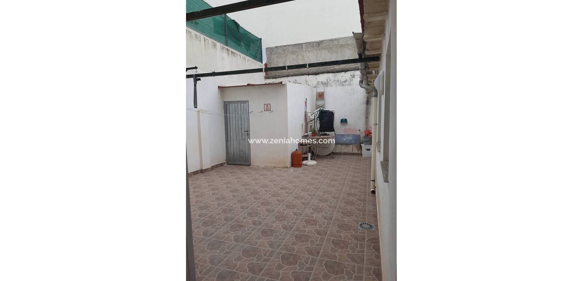 Resale - Leilighet - Orba