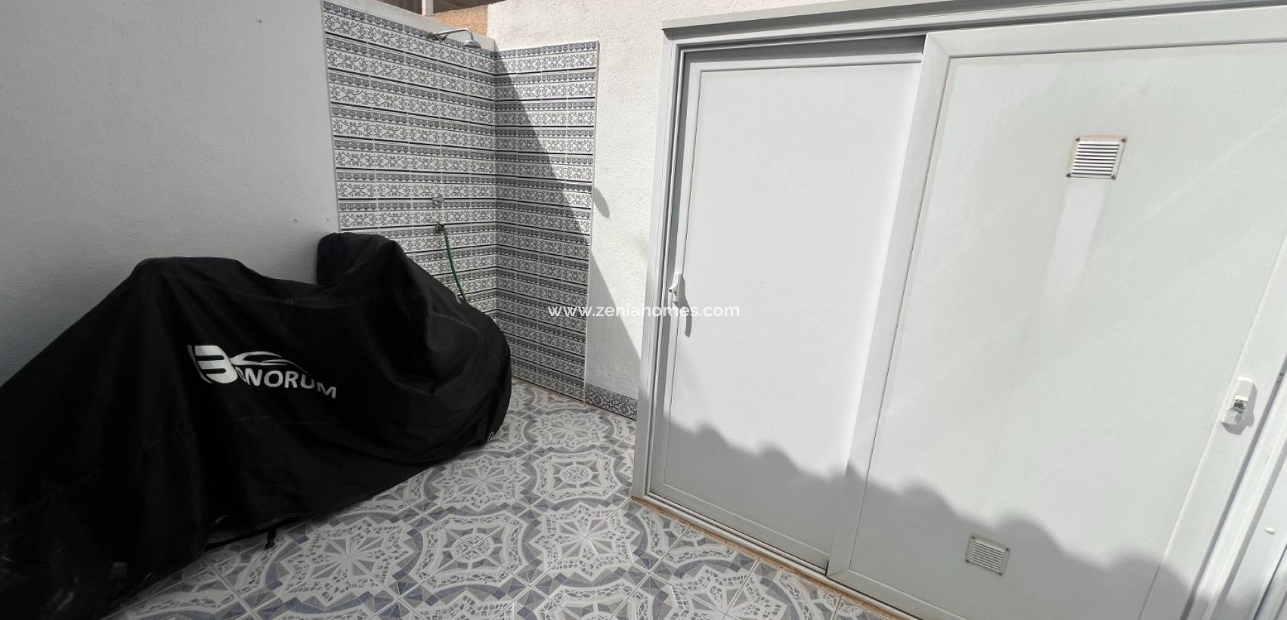 Resale - Byhus - La Torre de la Horadada