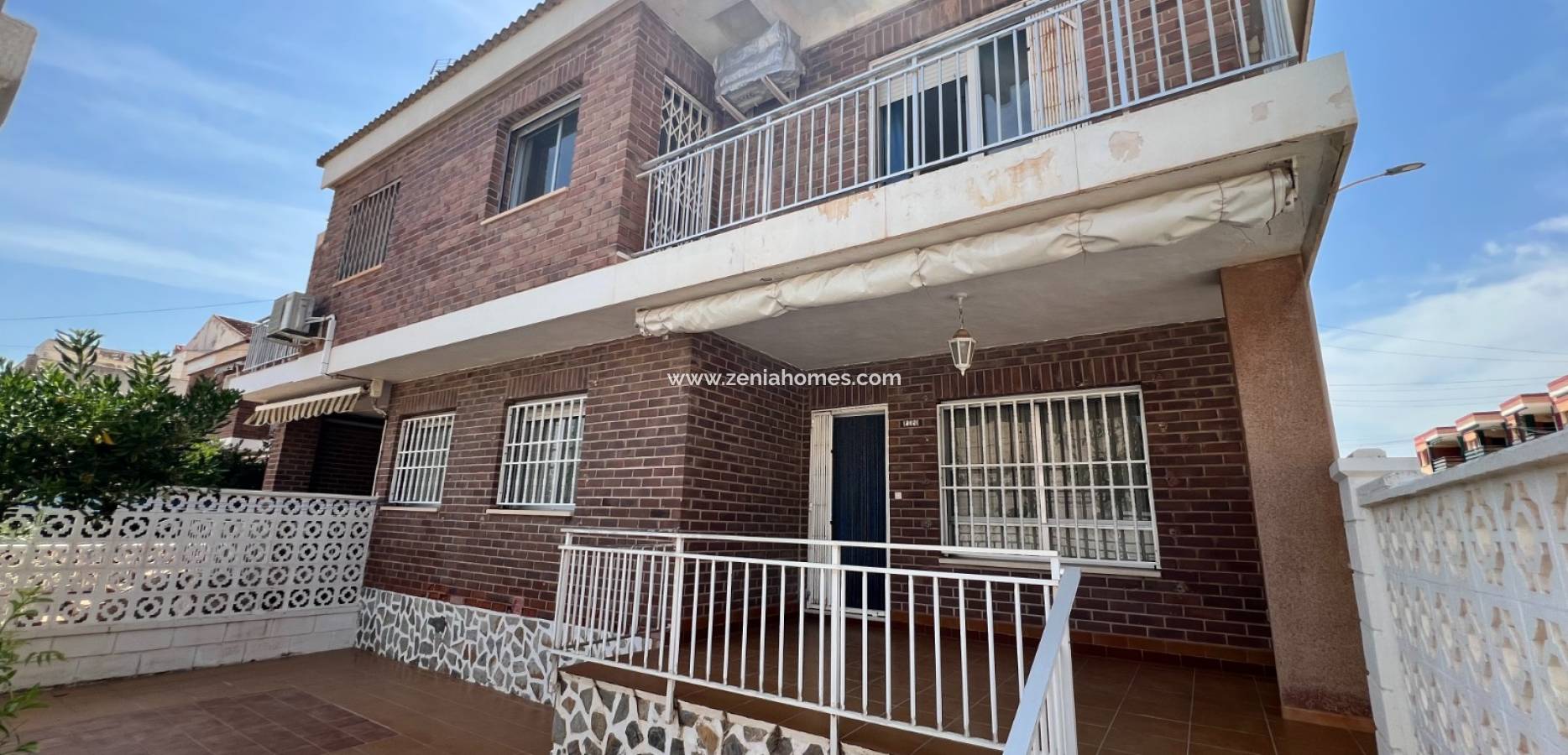 Resale - Semi detached villa - La Torre de la Horadada