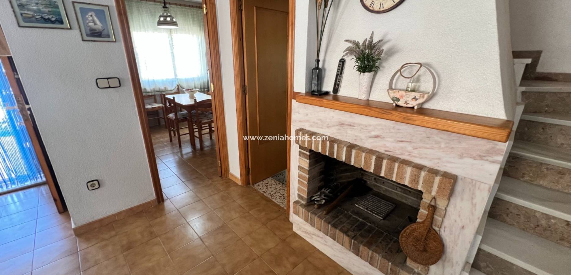 Resale - Semi detached villa - La Torre de la Horadada