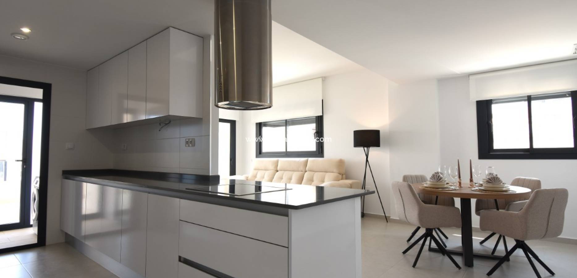 Nowo zbudowane - Apartament - San Miguel de Salinas