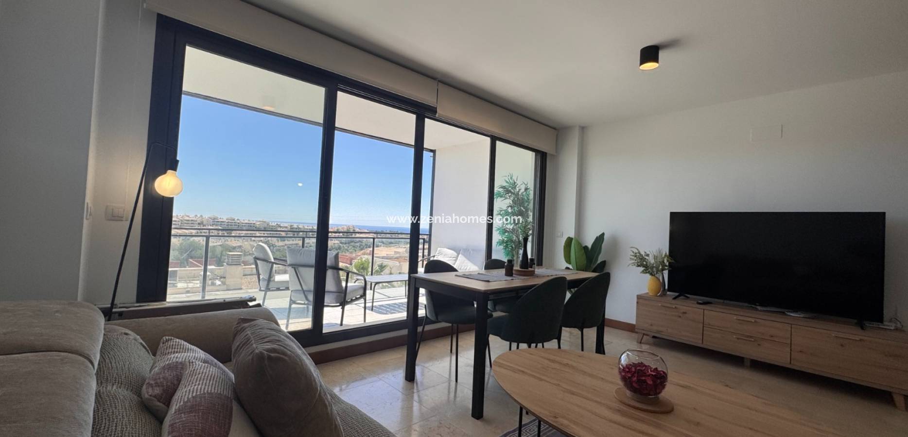 Resale - Apartment - Orihuela Costa