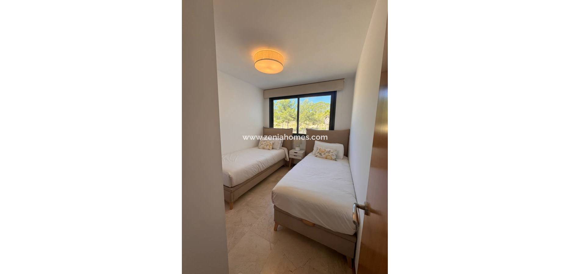 Resale - Apartment - Orihuela Costa
