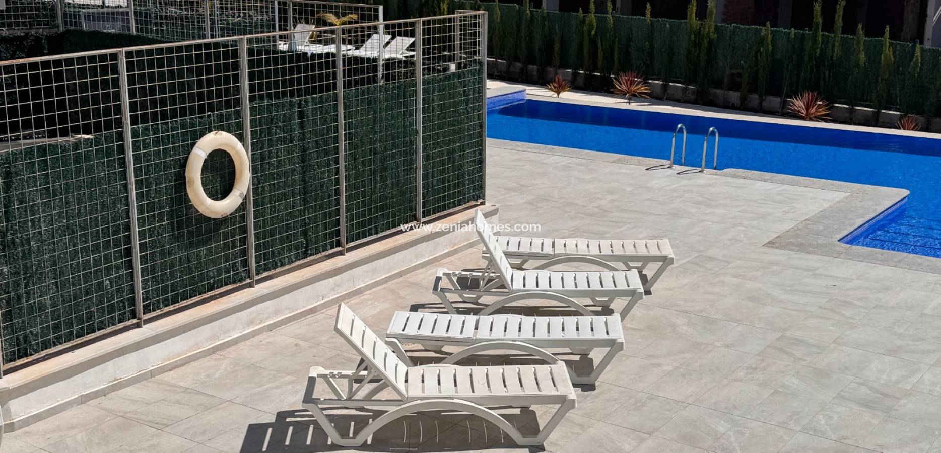 Resale - Apartment - Orihuela Costa