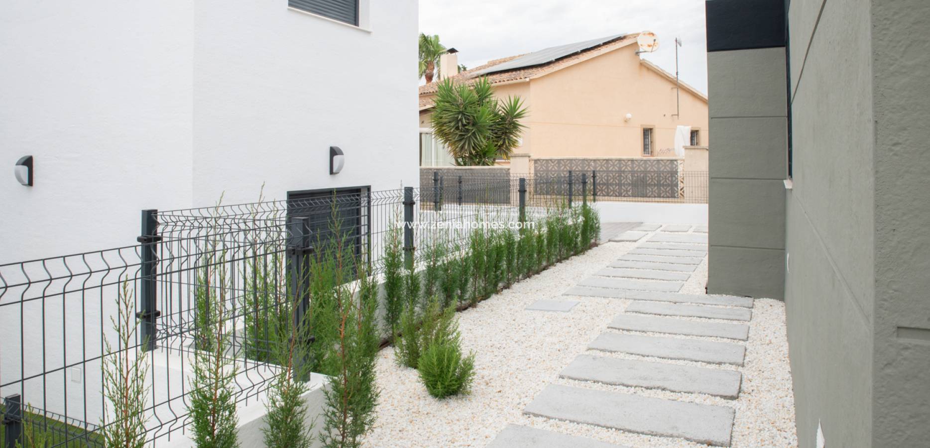 New Build - Villa - Busot, zona Bonalba Golf (Alicante) - Spain