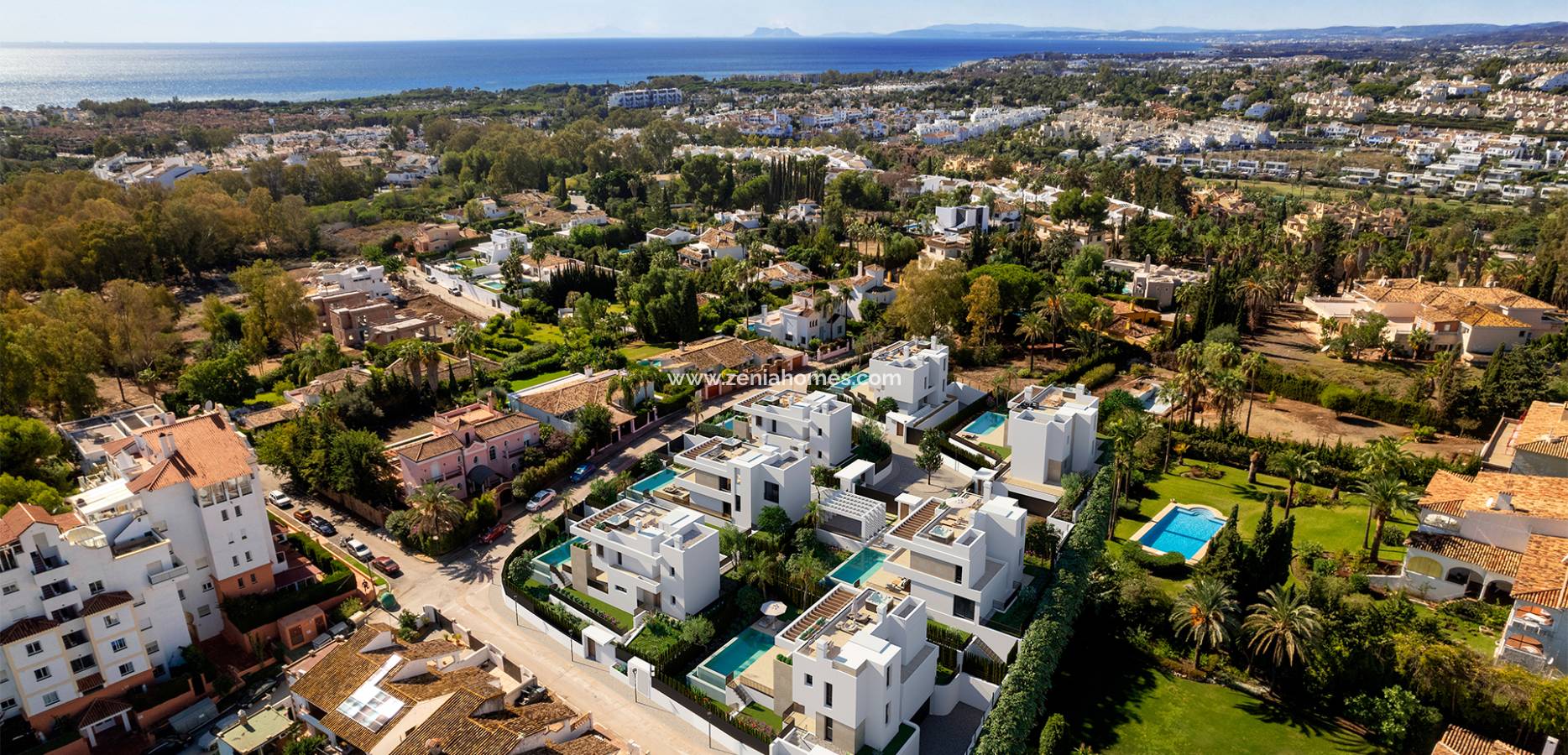 Nueva construcción  - Chalet - Estepona (Málaga) - Spain