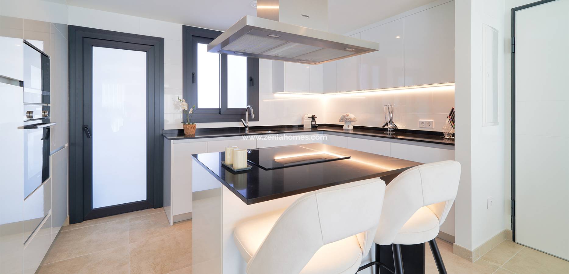 New Build - Lejlighed - Estepona (Málaga) - Spain