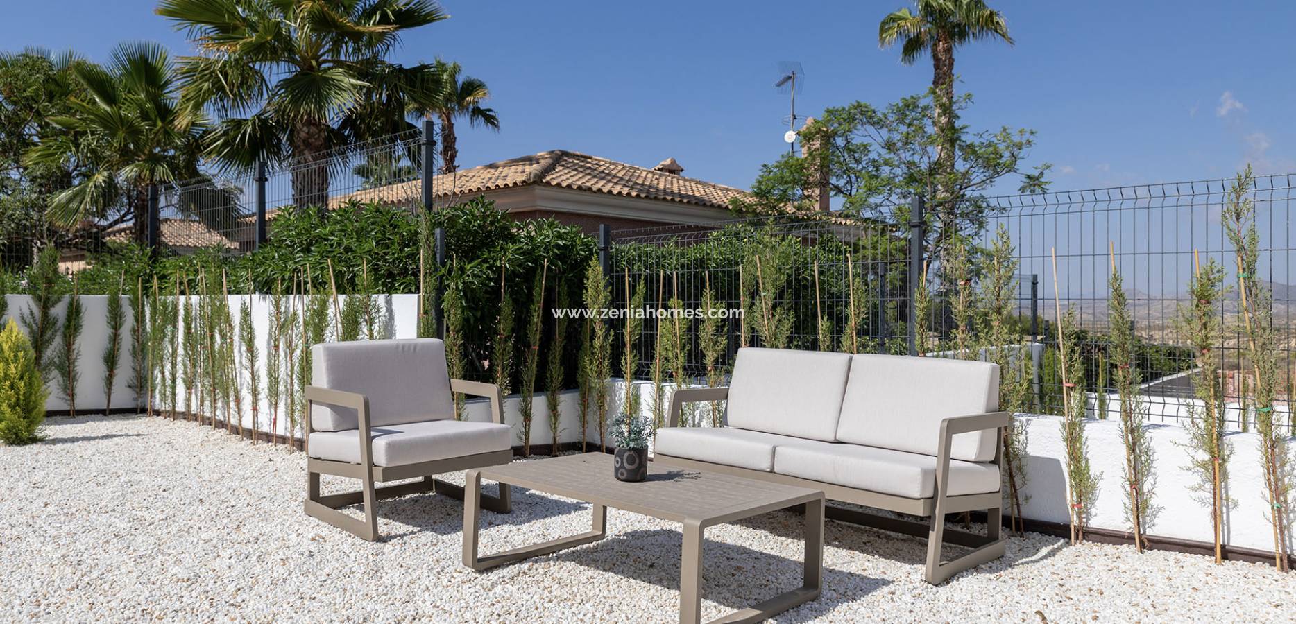 Nueva construcción  - Chalet - Busot, zona Bonalba Golf (Alicante) - Spain