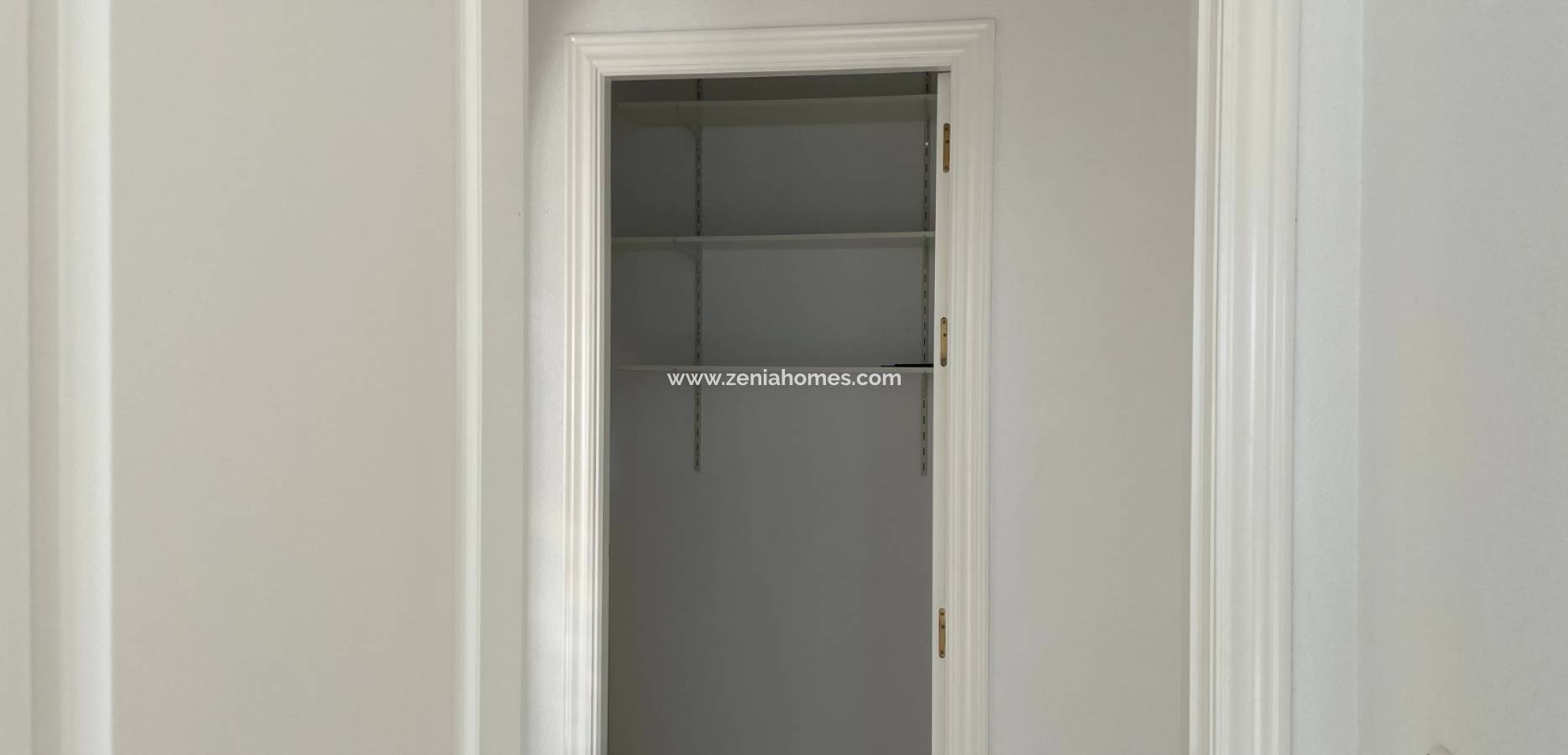 Resale - Apartment - Orihuela Costa