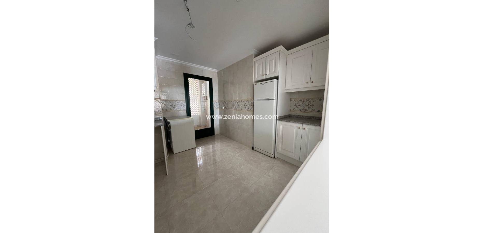 Resale - Apartment - Orihuela Costa