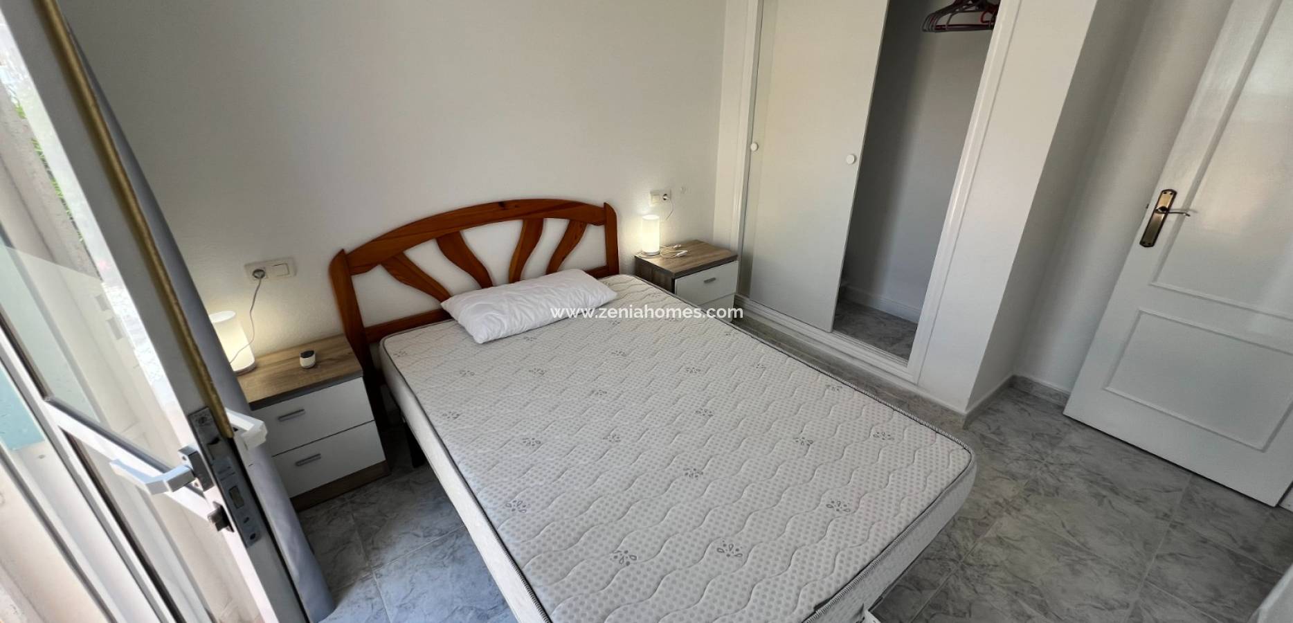 Resale - Duplex - Villamartin