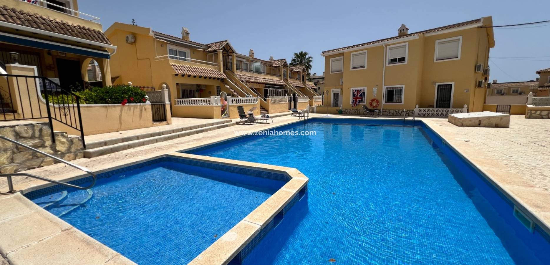 Resale - Duplex - Villamartin