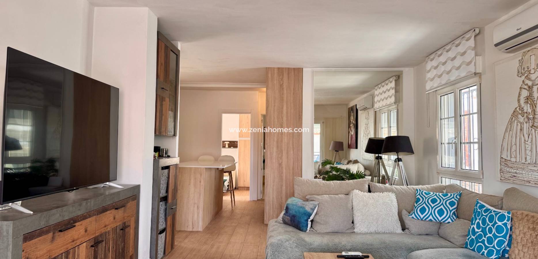 Resale - Villa - Villamartin