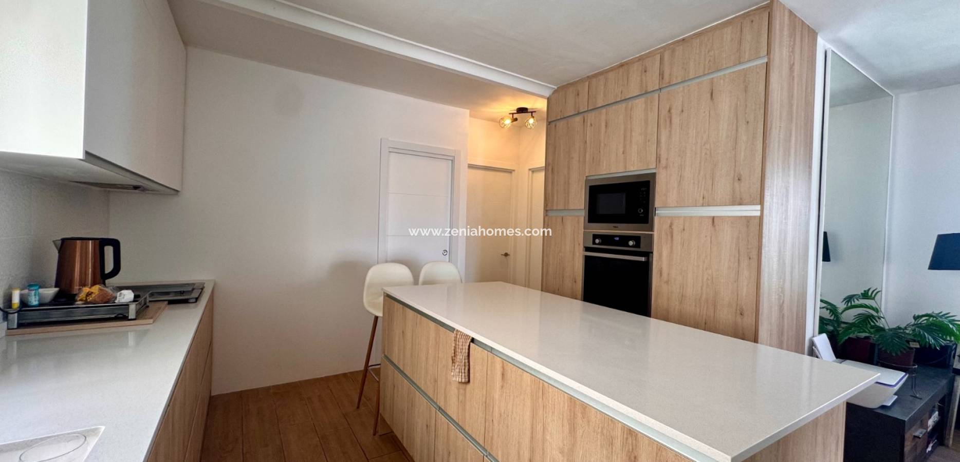 Resale - Villa - Villamartin