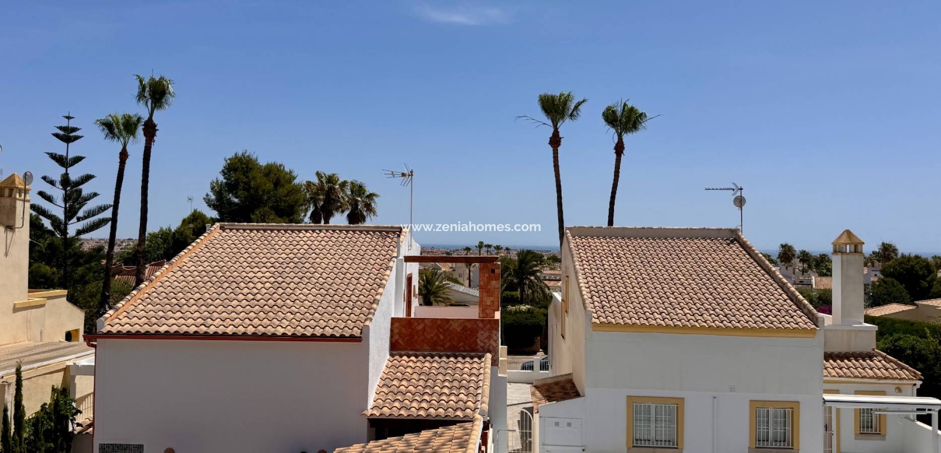 Resale - Villa - Villamartin